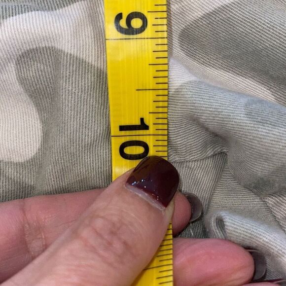 Mother Denim Shaker Chop Crop Fray Pant in Desert Print Size 29 $218 - Picture 12 of 13